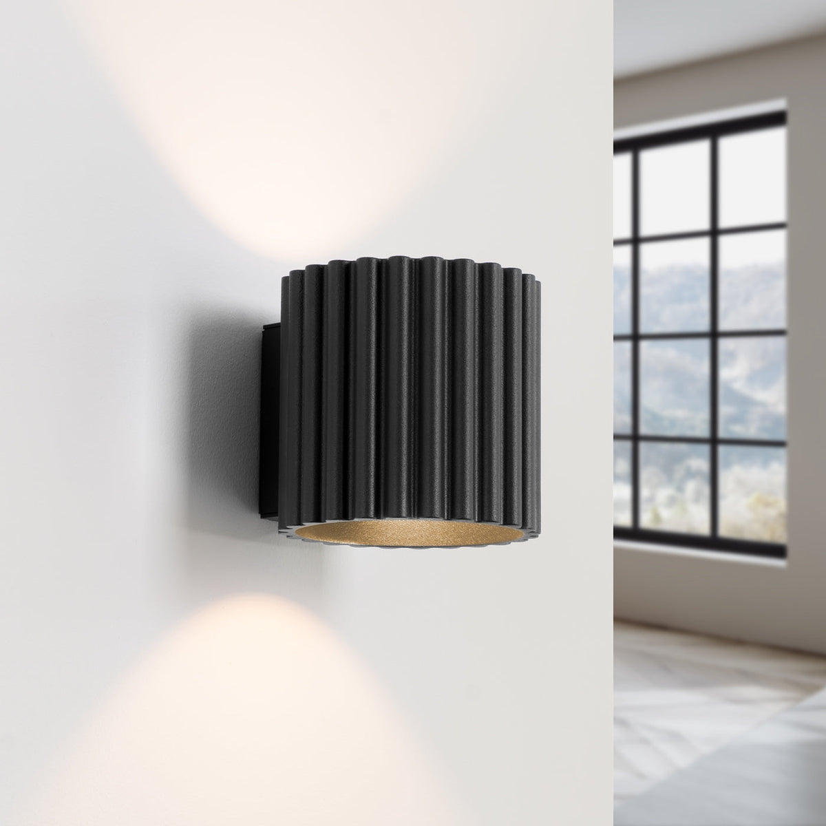 Applique Aura Alu Cannelé Noir