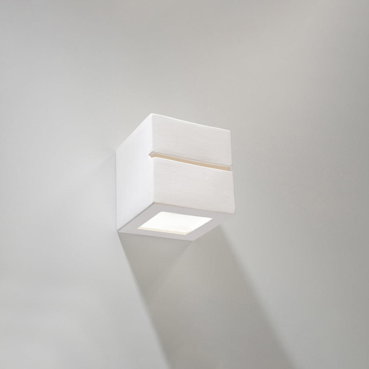 Applique Cube Ligne Céramique