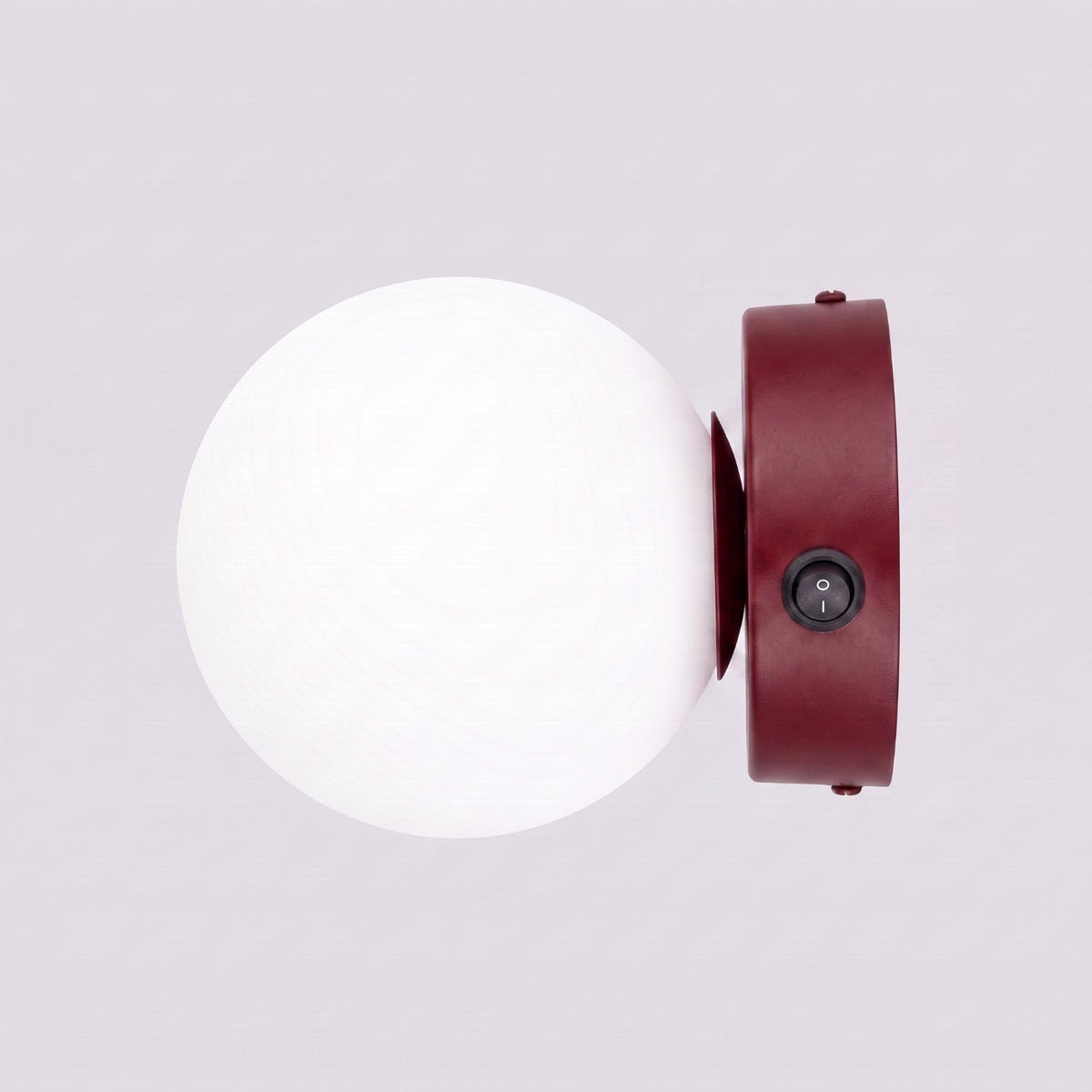 Applique Globe Solis Verre Opalin Bordeaux