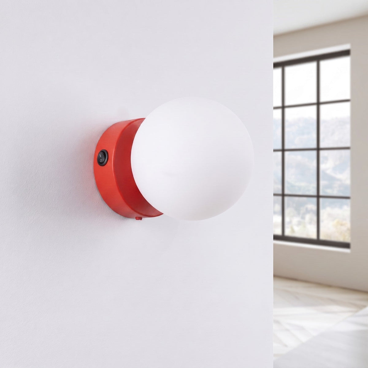 Applique Globe Solis Verre Opalin Rouge