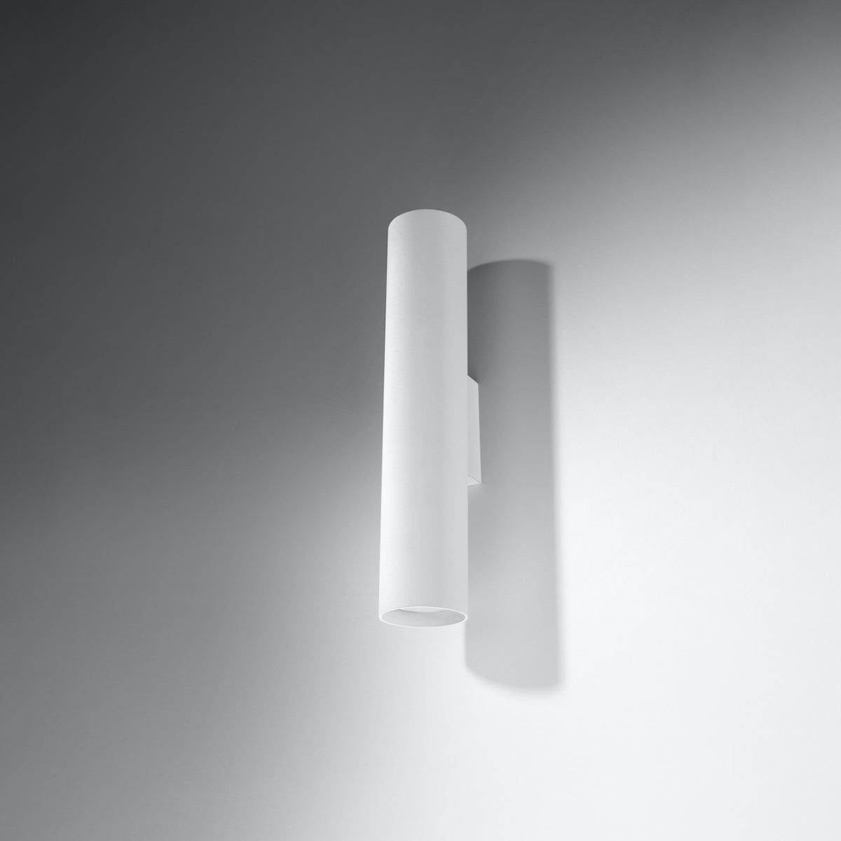 Applique Cylindre Long Blanche Acier