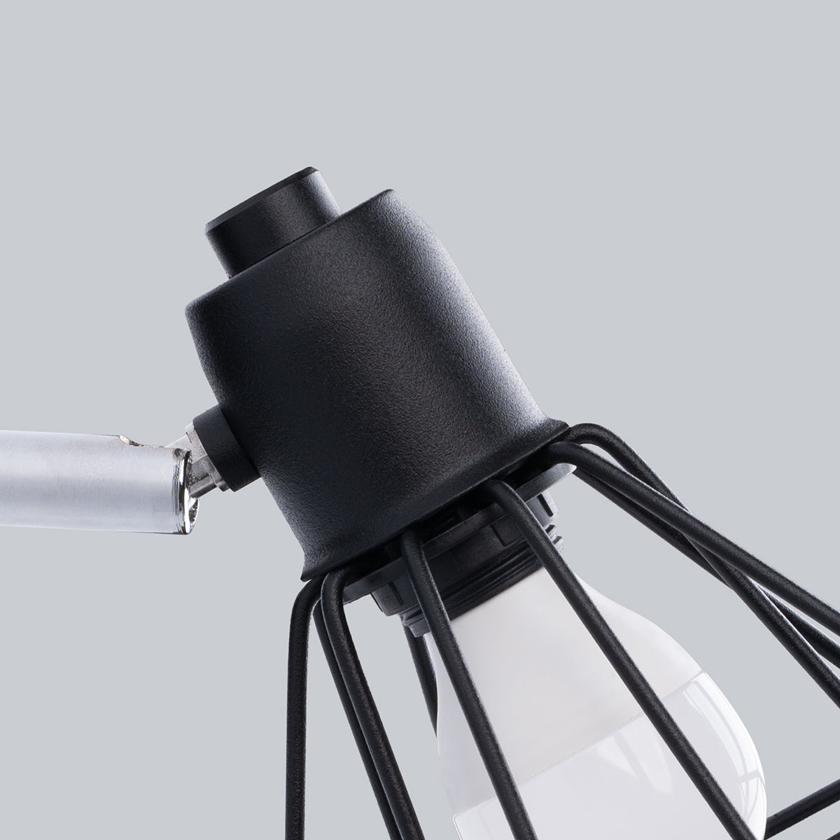 Applique Orientable Cage Acier Style Industriel
