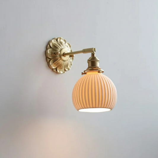 Applique Céramique Cannelée et Laiton Orientable