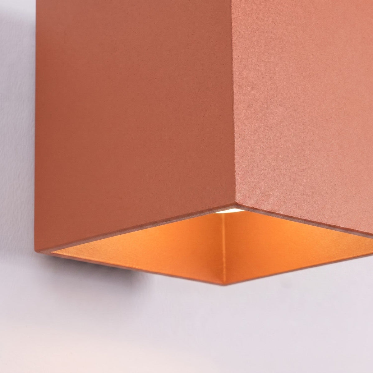 Applique Cube LED Ocre Rouge