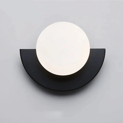 Applique LED Demi-Cercle Métal et Globe Opalin