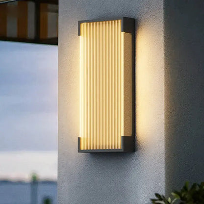 Applique Ext. Solaire LED Alu Noir Cannelée