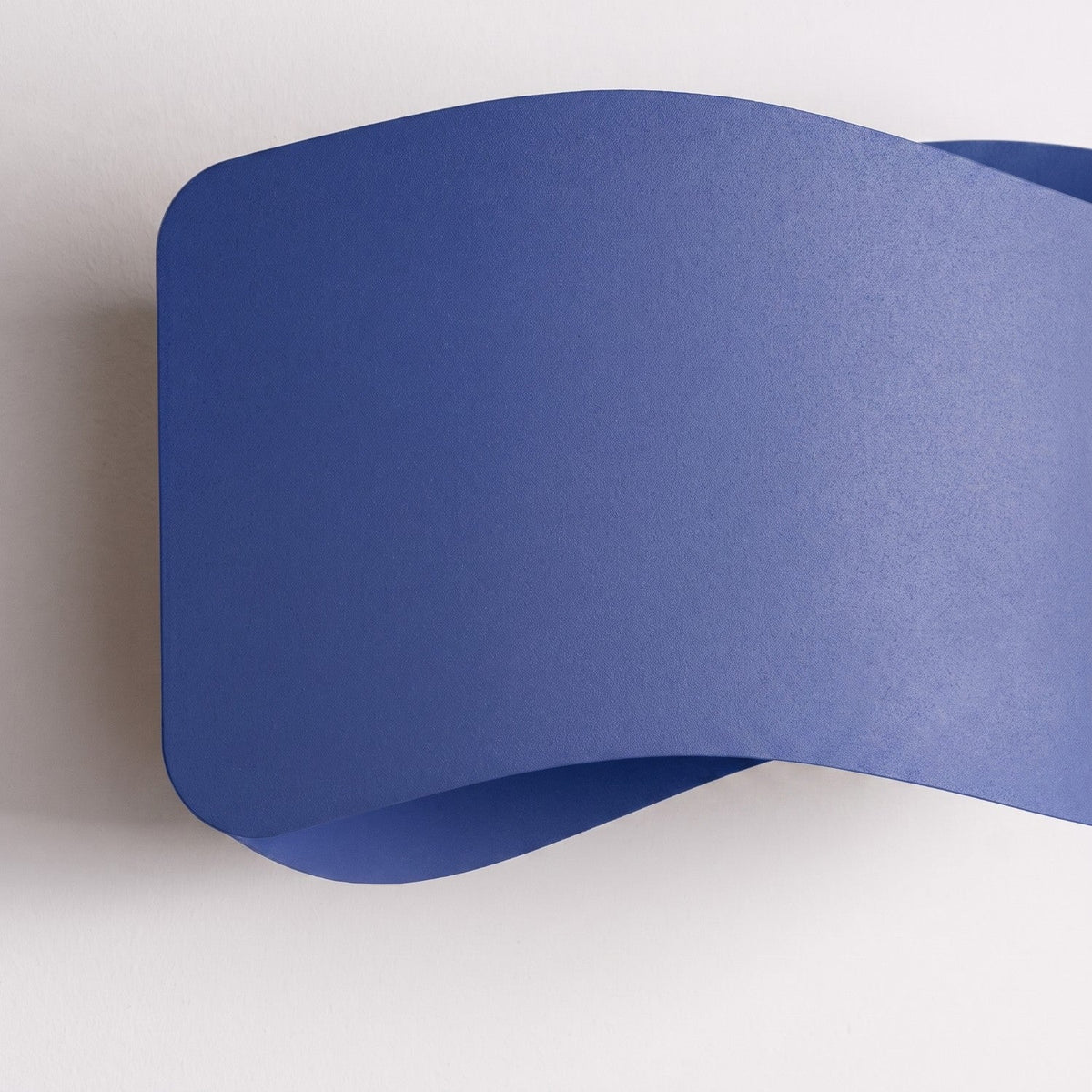 Applique Flux 30 Vague Acier Bleu Outremer