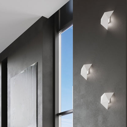 Applique Géométrique Triangle Blanche