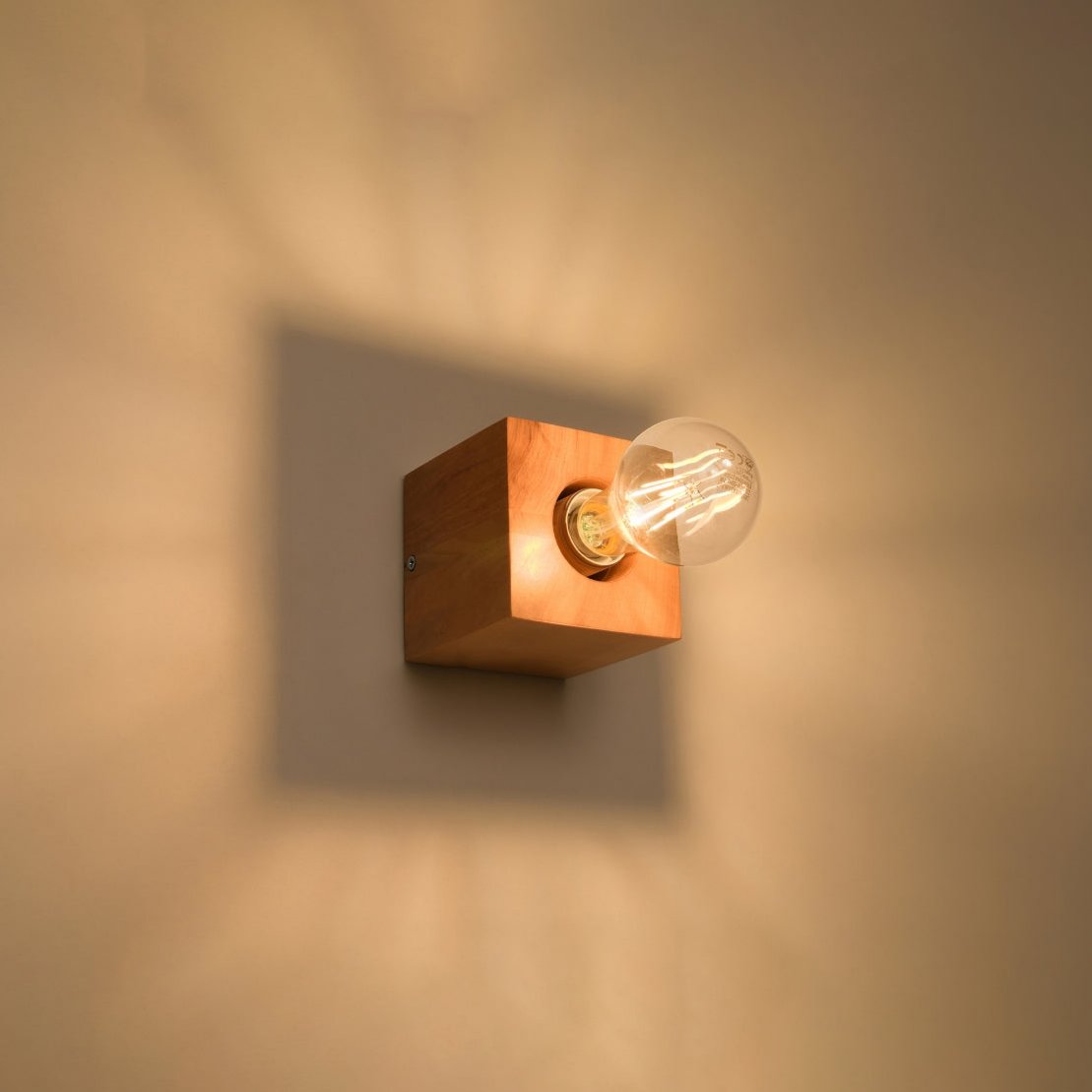 Applique Pure Cube Bois Naturel