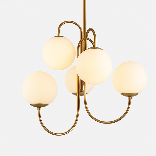 Lustre design avec branches dorées et boule de verre